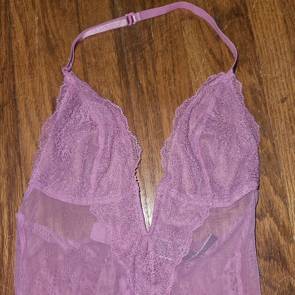 Victoria's Secret purple lace 💜 intimate wear size XS adjustable halter strap - Picture 8 of 10